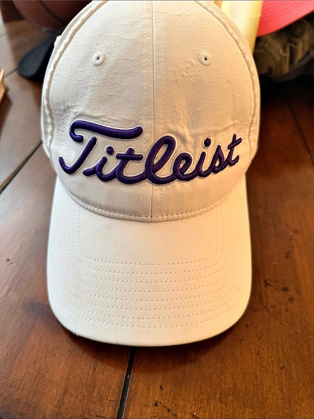 Titleist Golf Hat White & Purple Like New